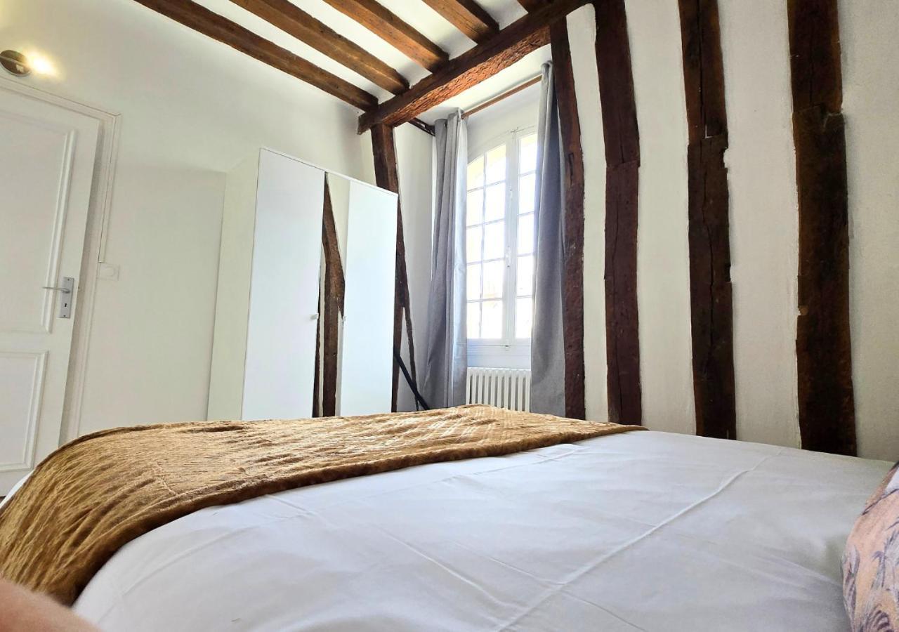 Le Constantine - Quartier Historique - Charme & Ancien Appartement