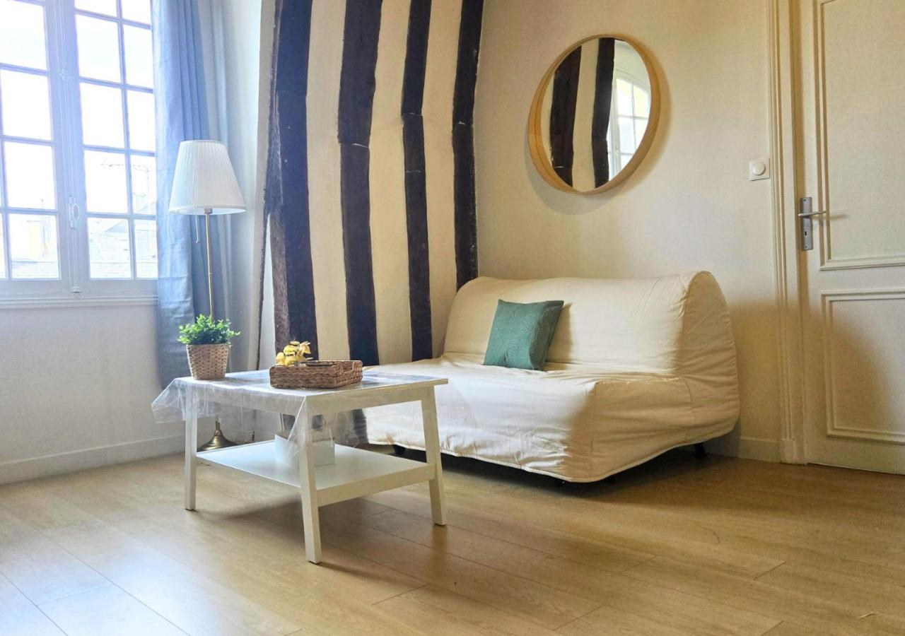 Le Constantine - Quartier Historique - Charme & Ancien Appartement